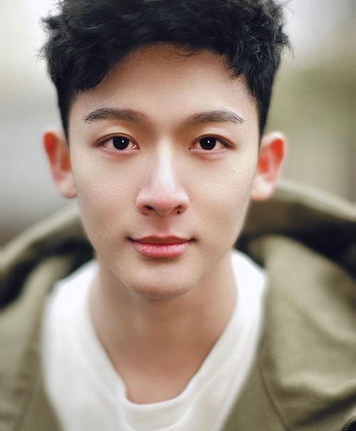 刘以豪娱乐爆料视频,幕后故事大公开  第1张