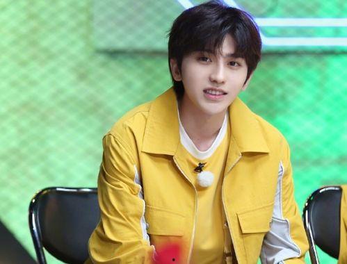 狗仔爆料蔡徐坤最新,狗仔爆料揭秘偶像生活幕后!”  第1张 狗仔爆料蔡徐坤最新,狗仔爆料揭秘偶像生活幕后!”  第1张